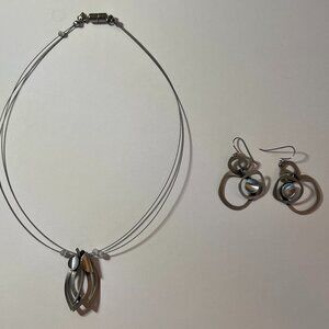 Artisan Modernist Necklace & Earring Set – Handcrafted in Montréal